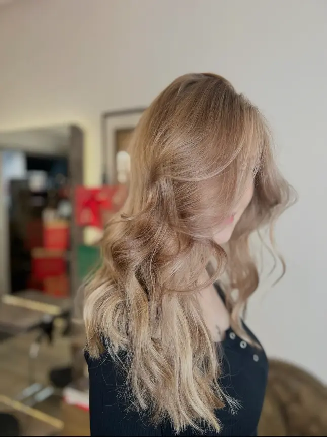 Karamell Balayage Look Salzburg